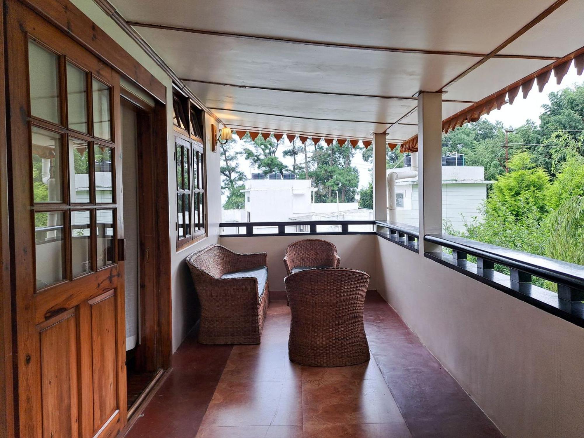 The Heritage Club - Tripura Castle Hotel And Spa Shillong Exterior photo
